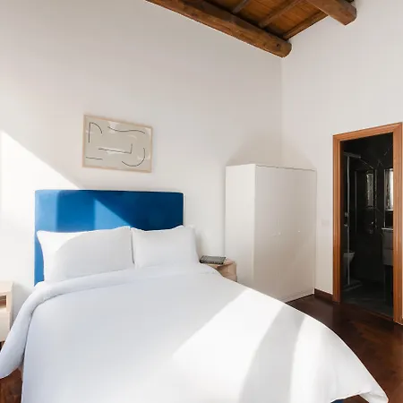 Sonder By Marriott Bonvoy Piazza Venezia 3*